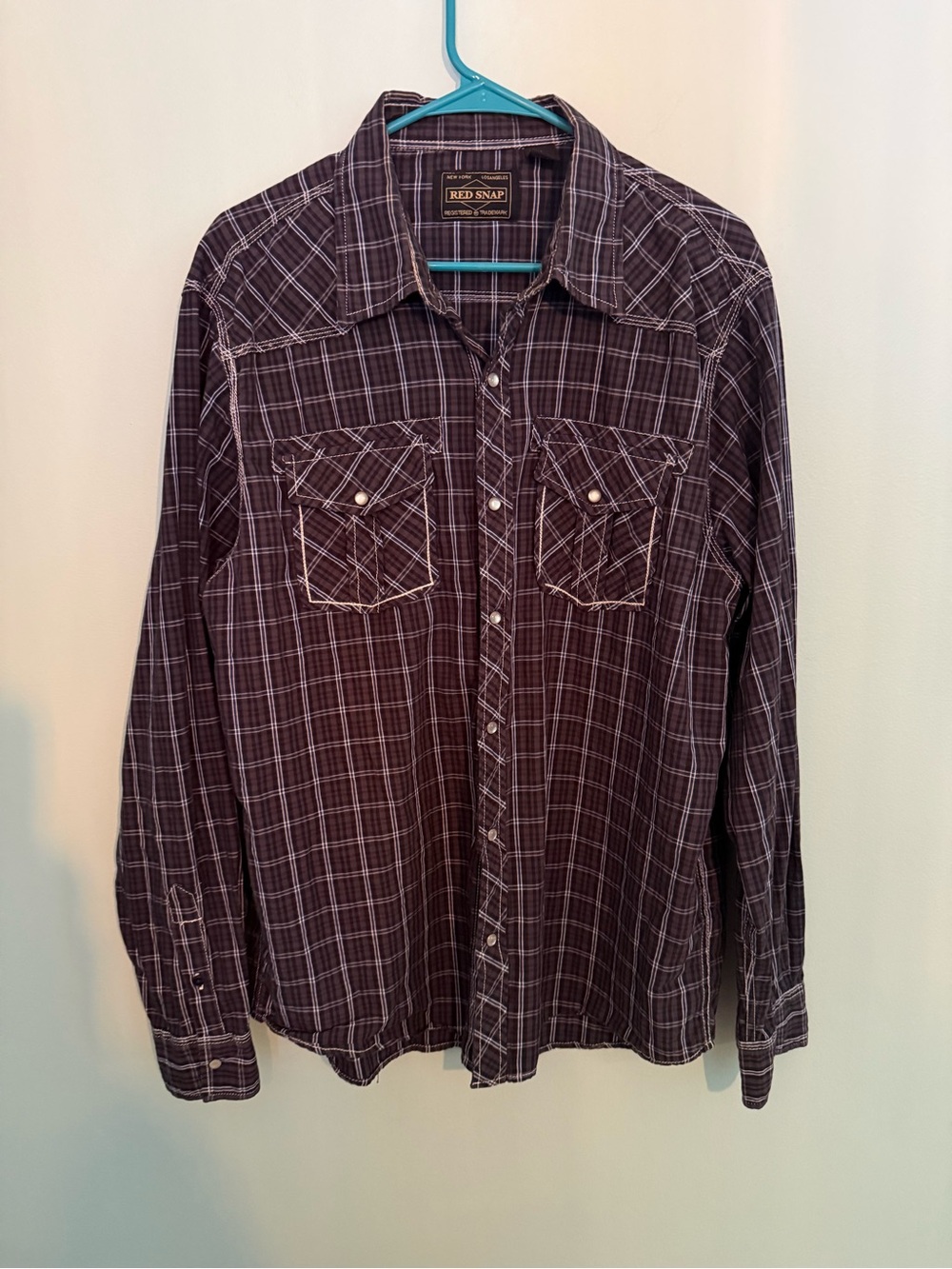 Red Snap Casual Plaid Long-Sleeve Button-Down Shirt - Black Plaid